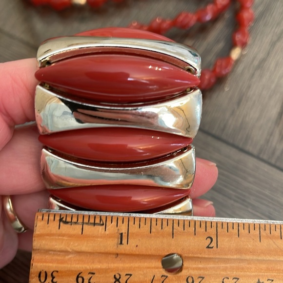 Vintage Brown Acrylic Bead Necklace & Earrings - Picture 14 of 16